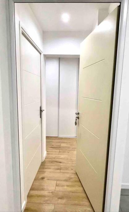Cozy & Elegant Appartement Narbonne Narbona Exterior foto