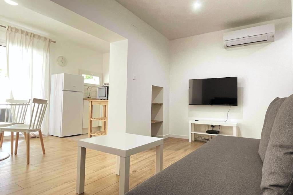 Cozy & Elegant Appartement Narbonne Narbona Exterior foto
